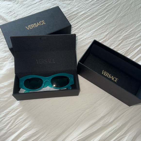 Versace Aqua Blue Sunglasses - Picture 4 of 5